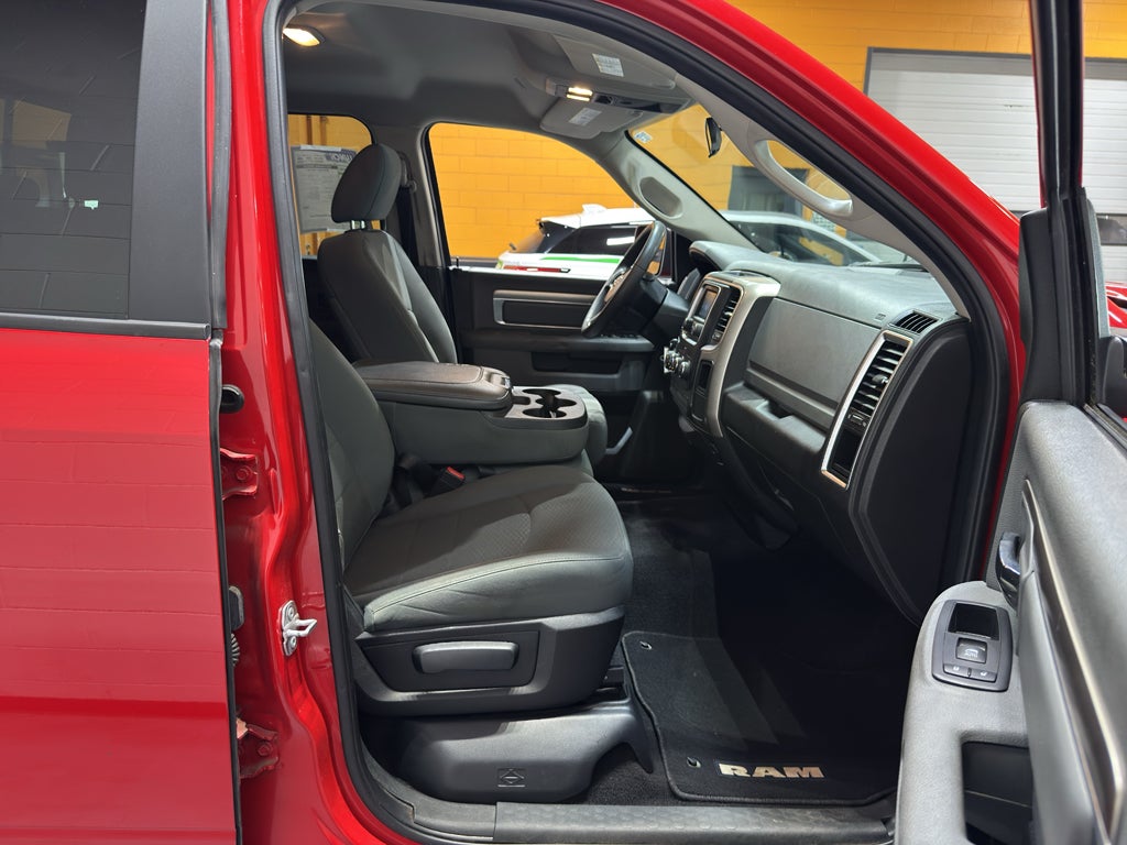 2018 RAM 1500 SLT