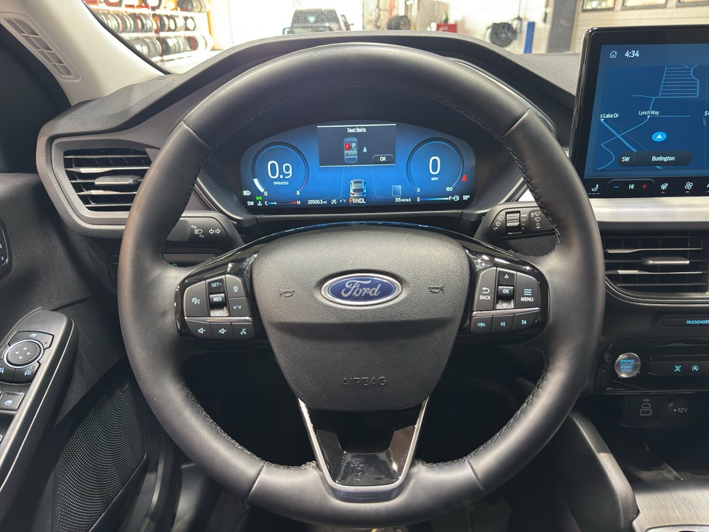 2025 Ford Escape Platinum