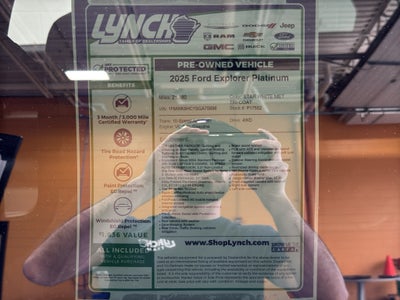 2025 Ford Explorer Platinum