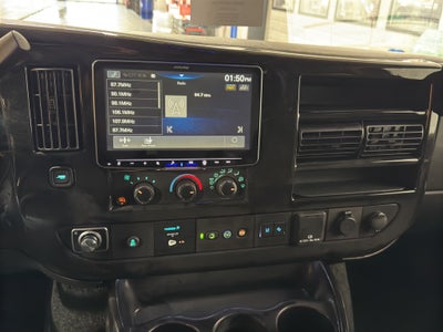 2025 Chevrolet Express Cargo 2500 WT