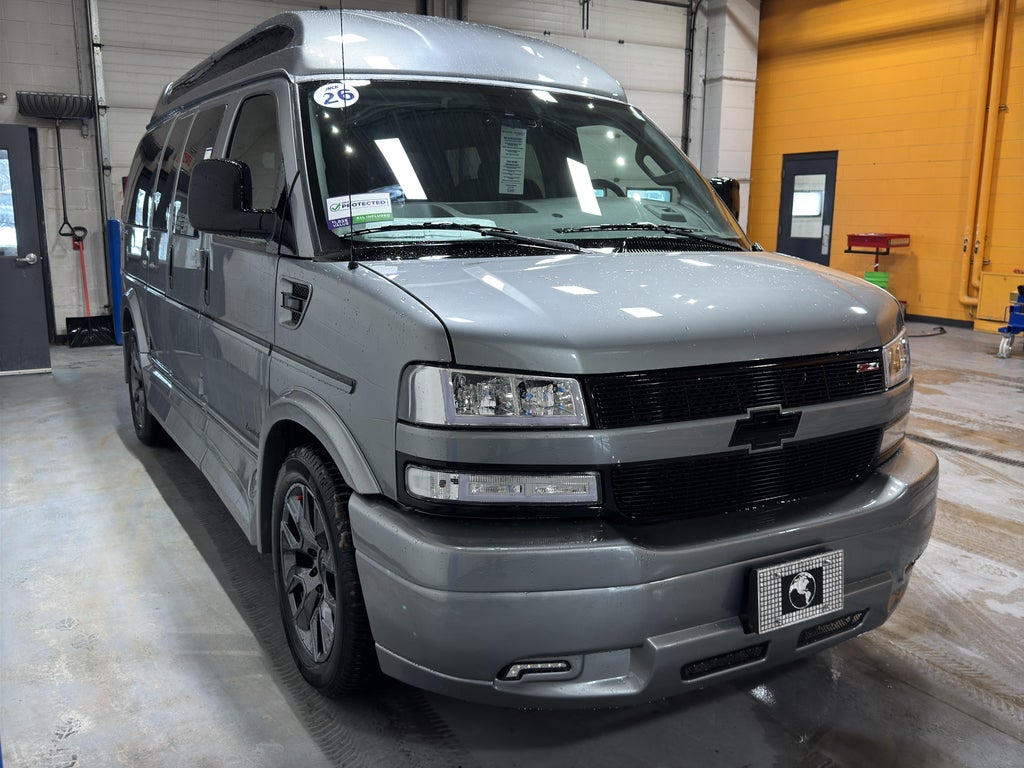 2025 Chevrolet Express Cargo 2500 WT