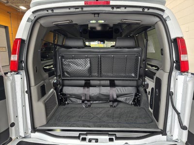 2025 Chevrolet Express Cargo 2500 WT