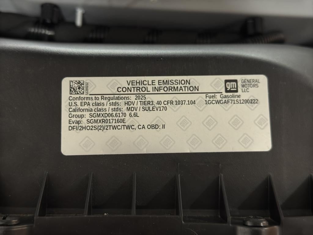 2025 Chevrolet Express Cargo 2500 WT