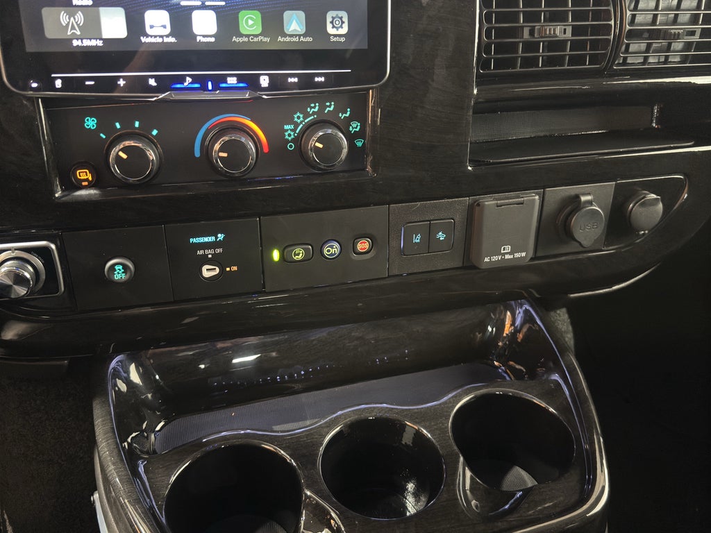 2026 Chevrolet Express Cargo WT