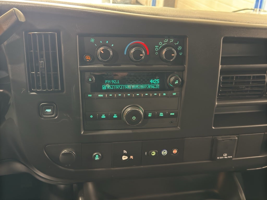 2024 Chevrolet Express Cargo 2500 WT