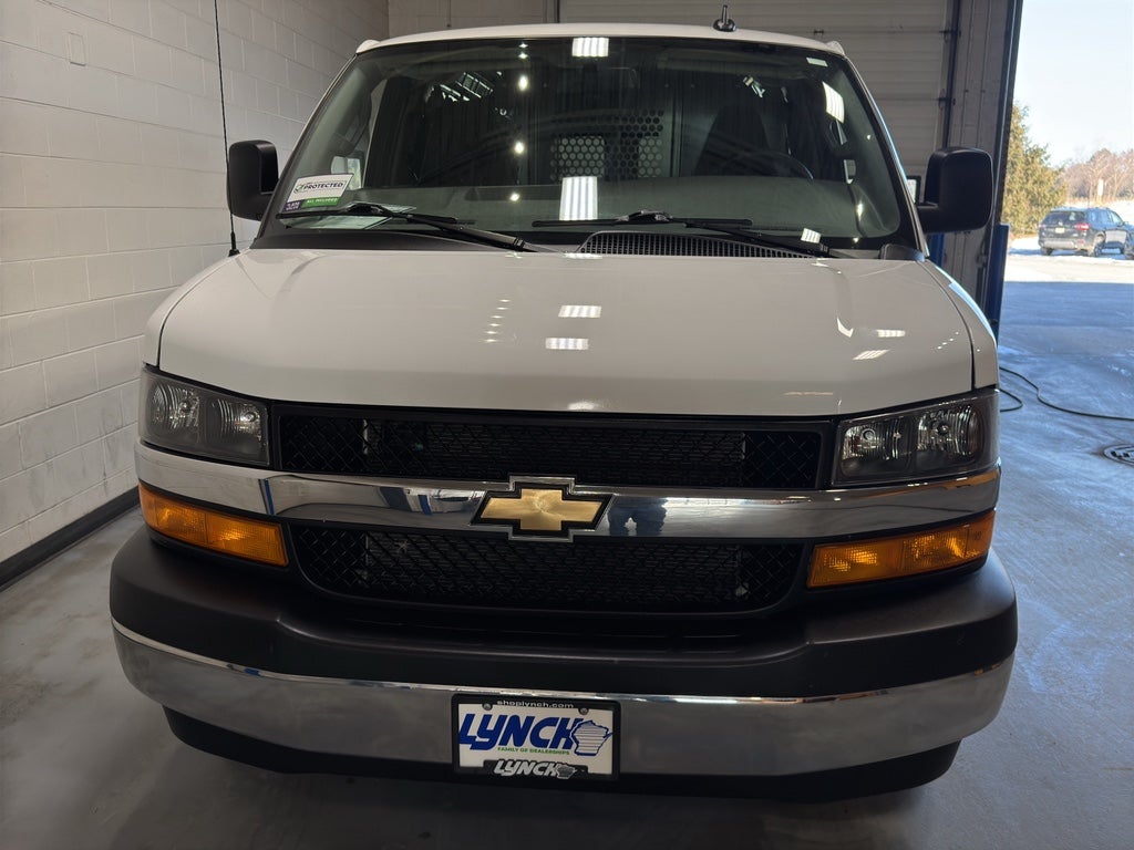 2024 Chevrolet Express Cargo 2500 WT