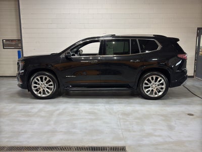 2024 GMC Acadia Denali