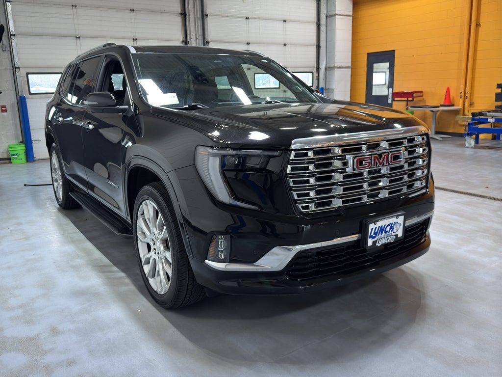 2024 GMC Acadia Denali