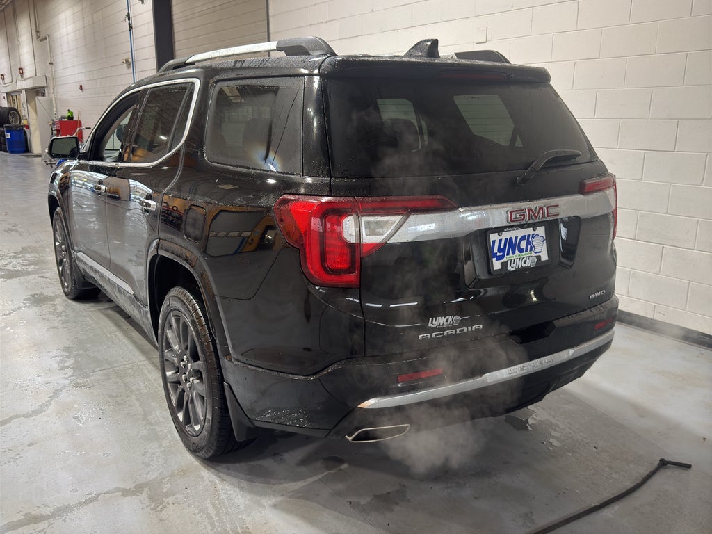 2022 GMC Acadia Denali