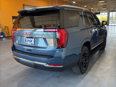 2025 GMC Yukon Elevation