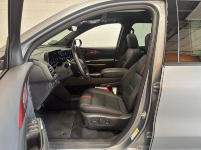 2025 Chevrolet Traverse RS