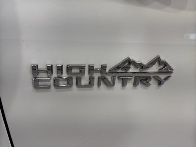 2022 Chevrolet Traverse High Country