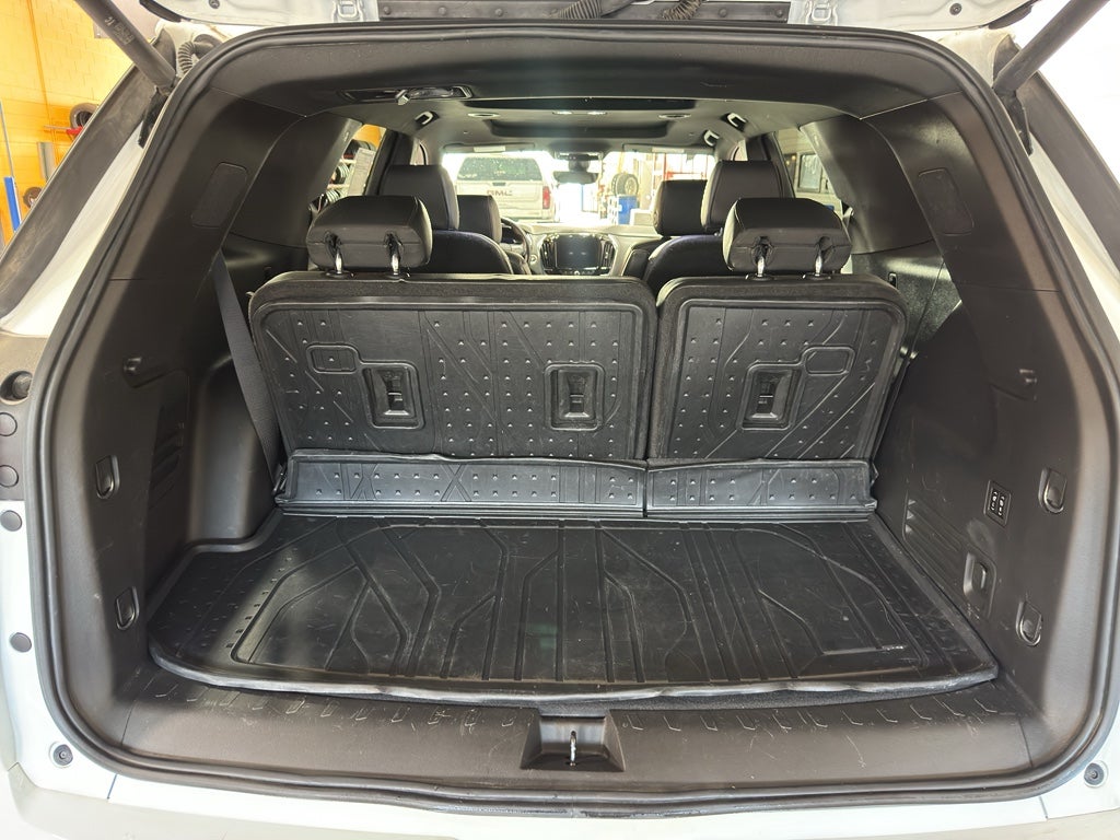 2022 Chevrolet Traverse High Country