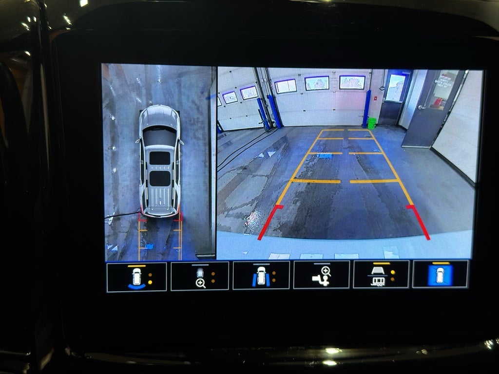 2022 Chevrolet Traverse High Country