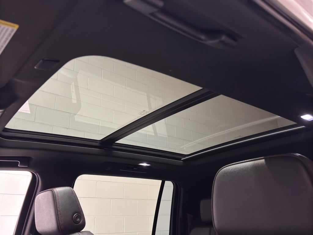 2021 Chevrolet Suburban RST