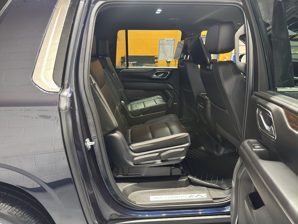 2023 Chevrolet Suburban High Country