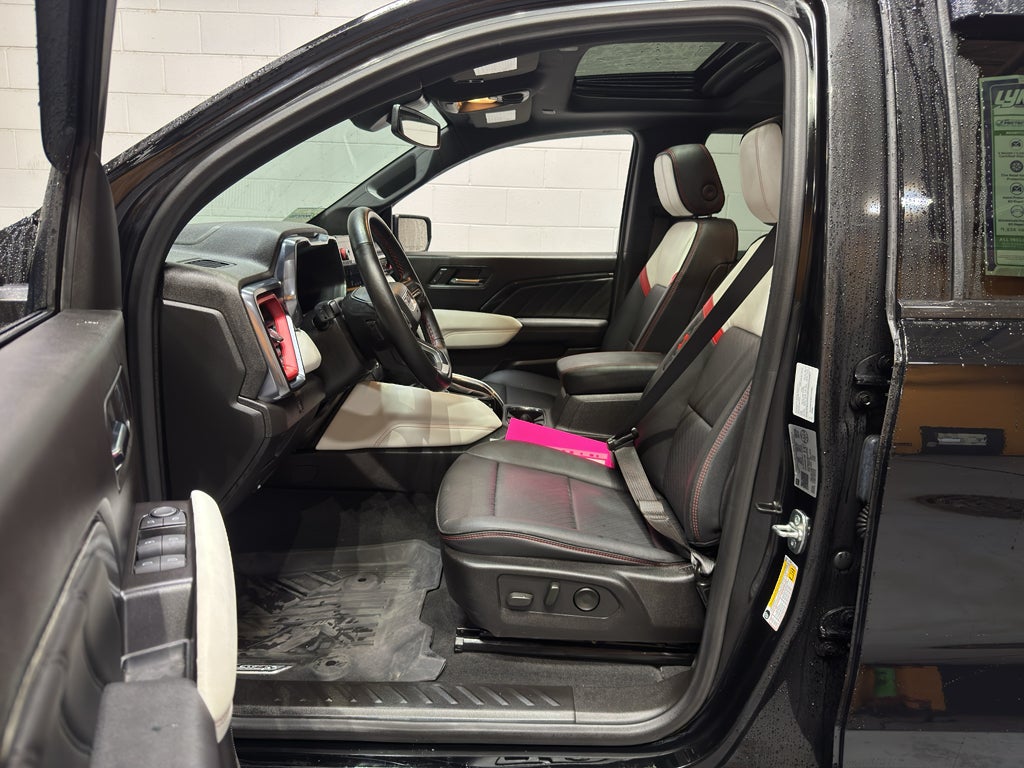 2024 GMC Canyon AT4X