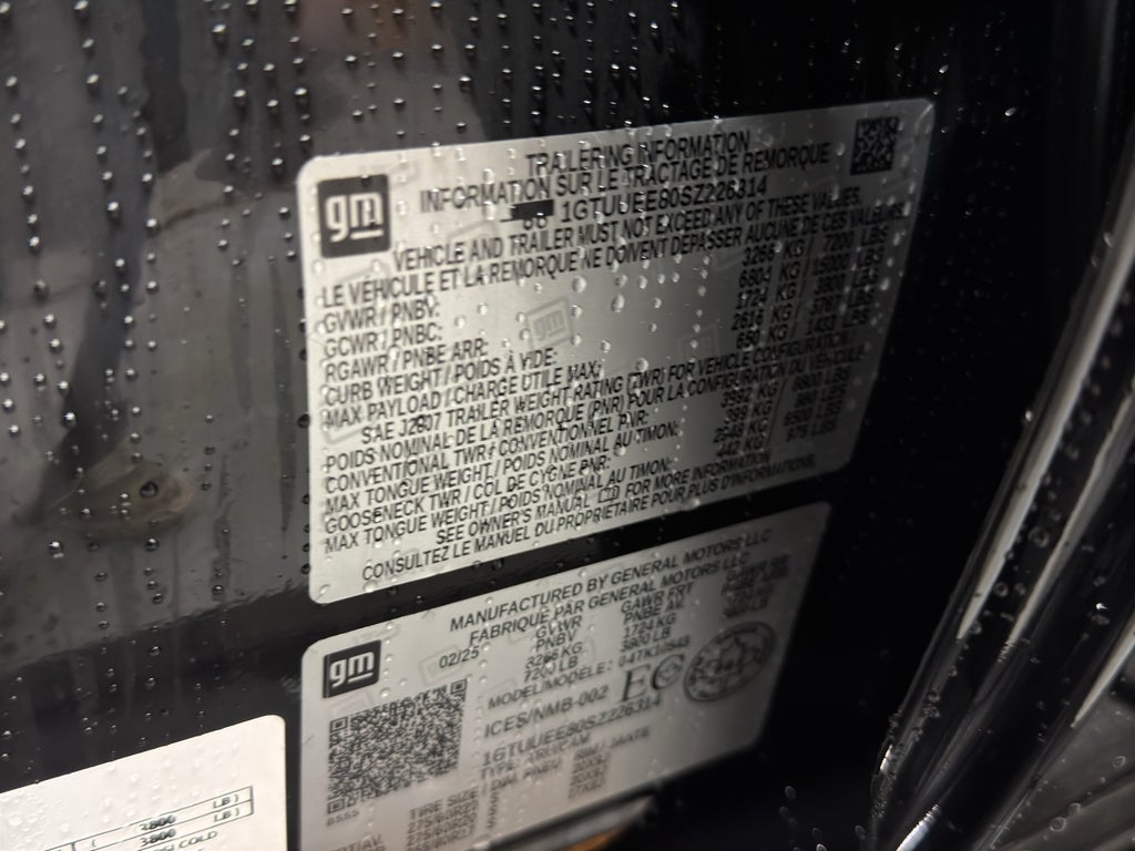 2025 GMC Sierra 1500 AT4