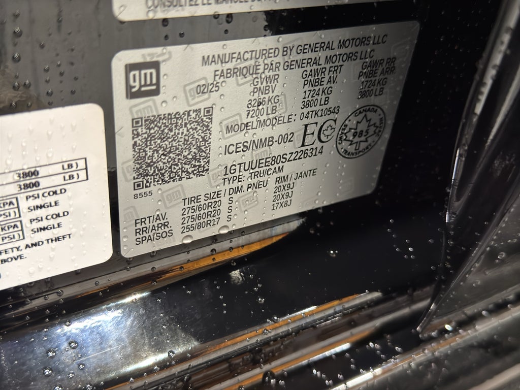 2025 GMC Sierra 1500 AT4