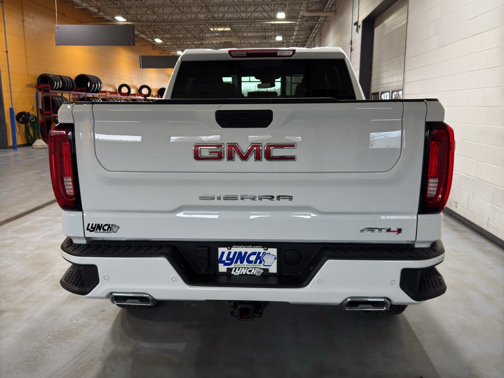 2025 GMC Sierra 1500 AT4