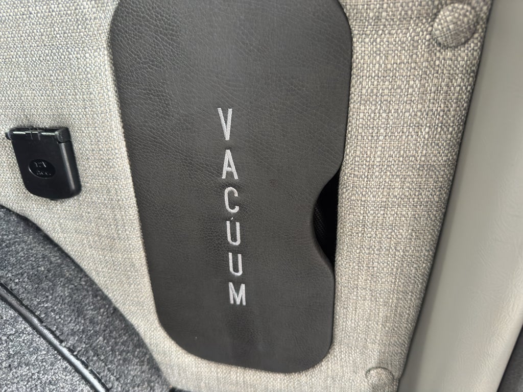 2023 GMC Savana Cargo 2500 Work Van