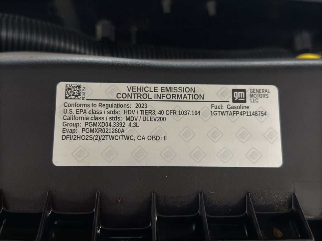 2023 GMC Savana Cargo 2500 Work Van