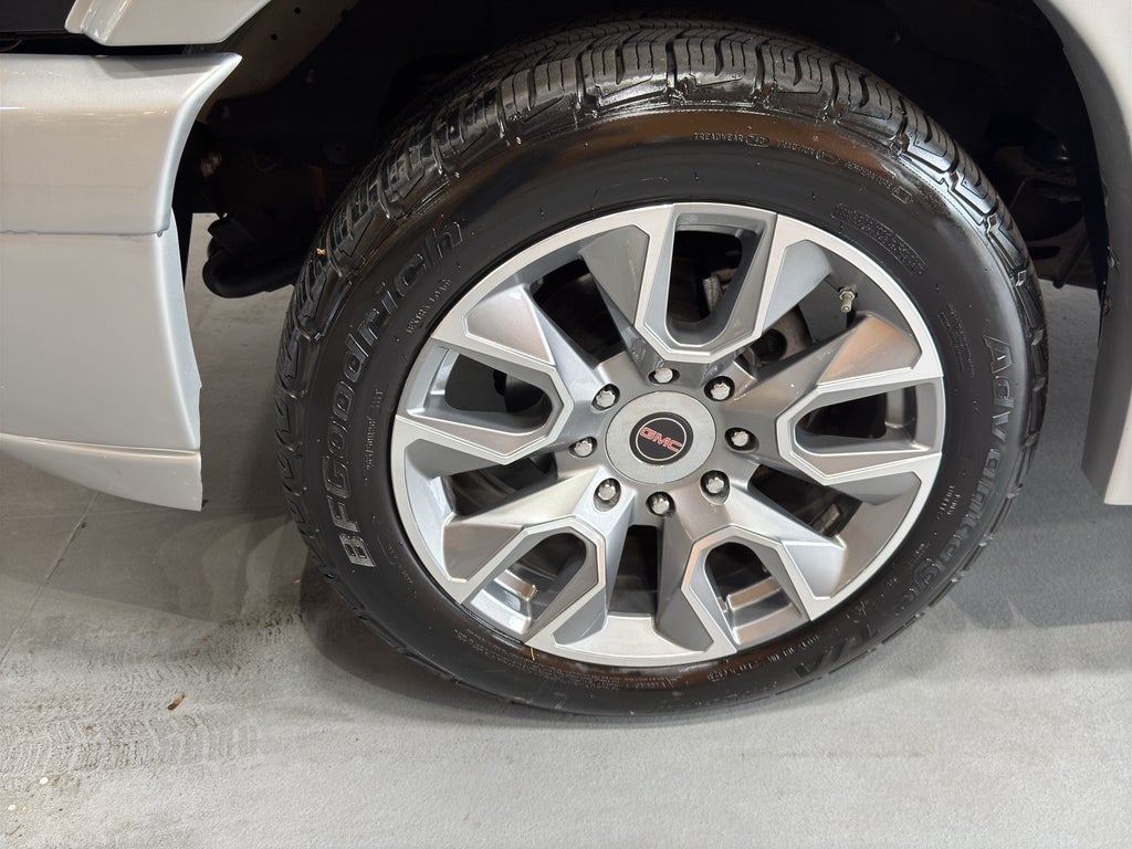 2023 GMC Savana Cargo 2500 Work Van