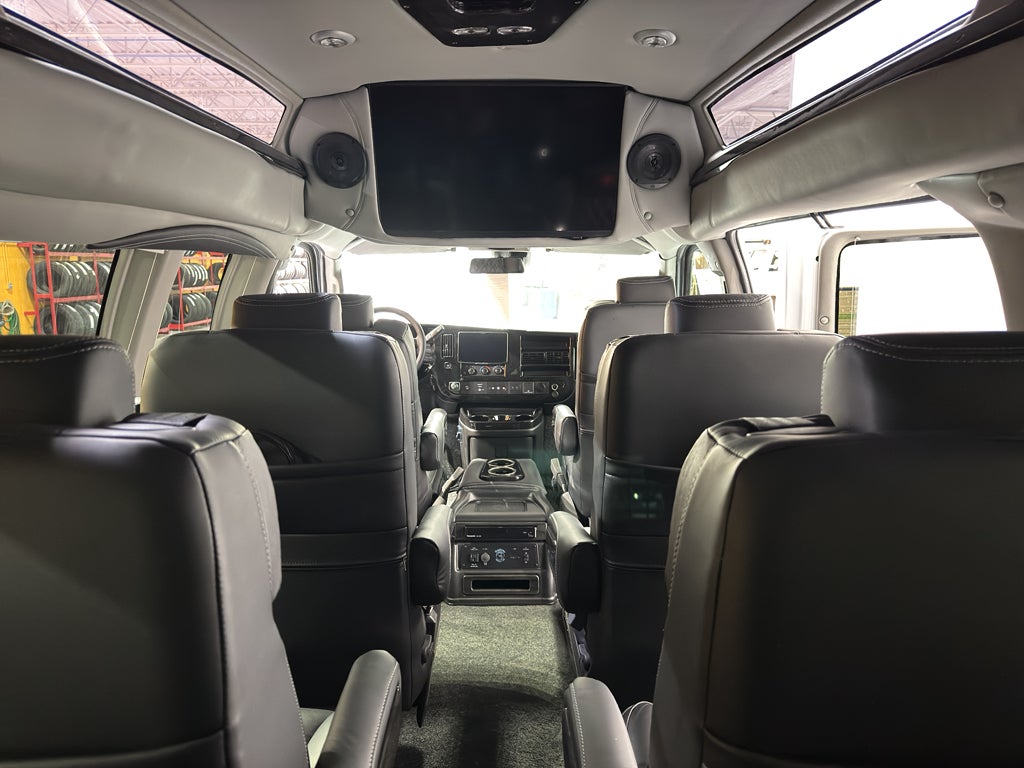 2025 GMC Savana Cargo 2500 Work Van