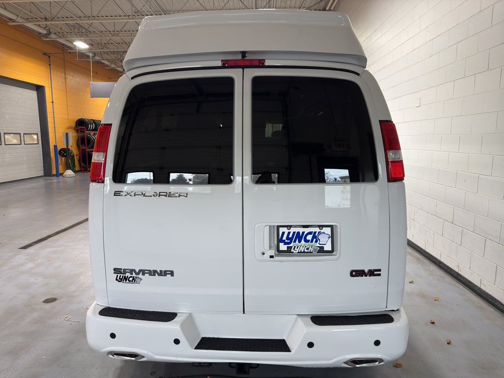 2025 GMC Savana Cargo 2500 Work Van
