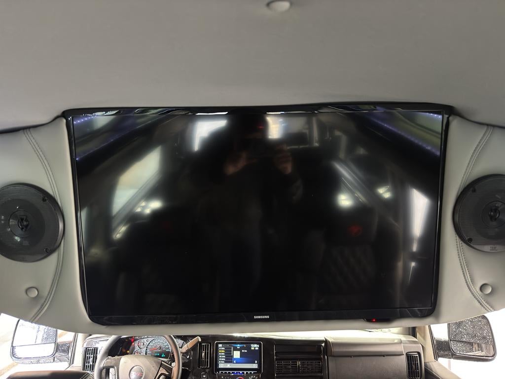 2025 GMC Savana Cargo 2500 Work Van