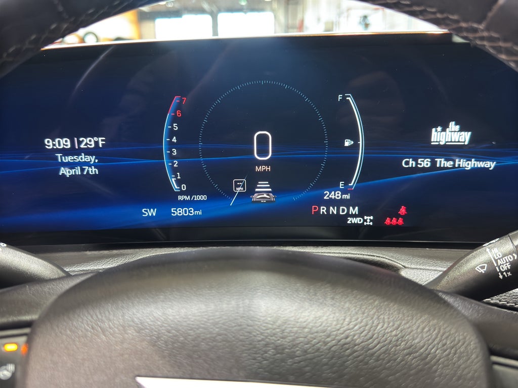 2025 Cadillac XT4 Premium Luxury