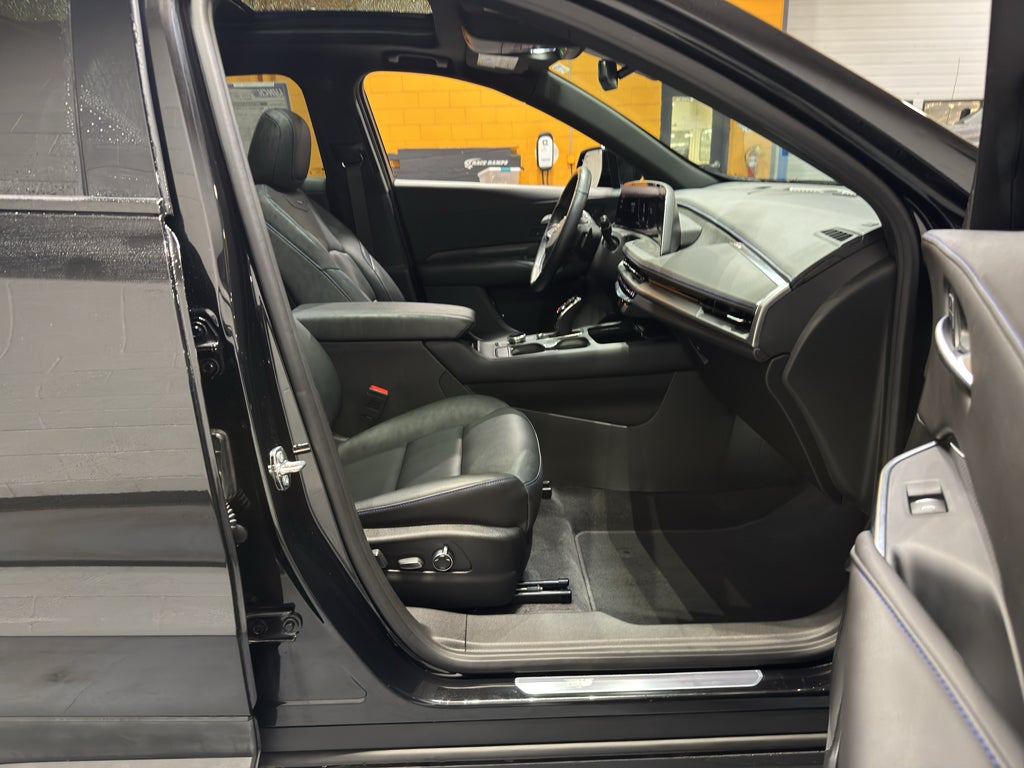 2024 Cadillac XT4 Sport