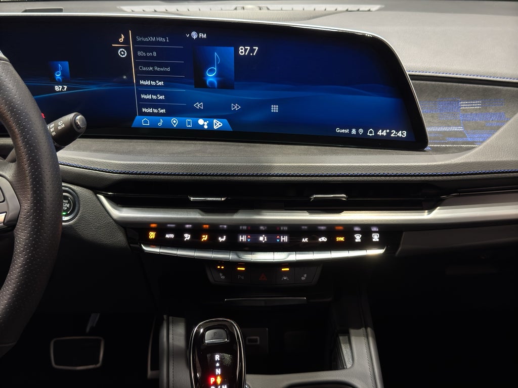 2024 Cadillac XT4 Sport