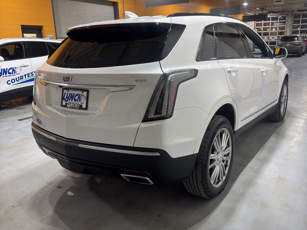 2024 Cadillac XT5 Sport
