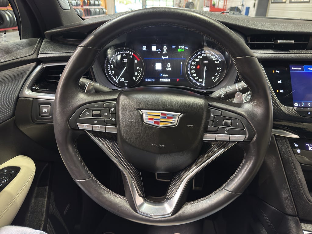 2024 Cadillac XT6 Sport