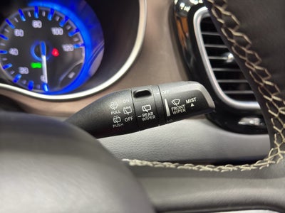 2024 Chrysler Voyager LX