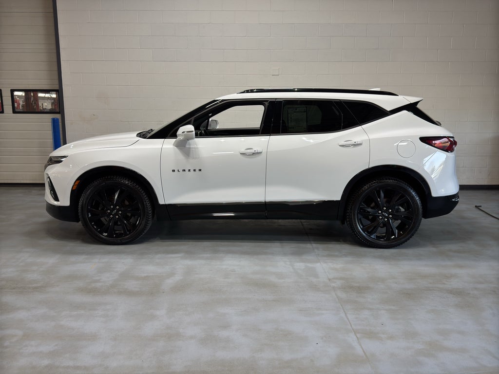 Used 2019 Chevrolet Blazer RS with VIN 3GNKBJRS6KS588227 for sale in Burlington, WI