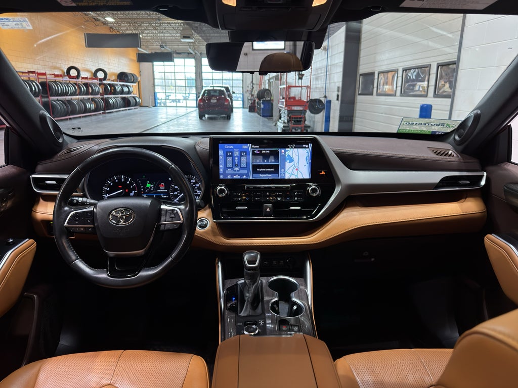 2020 Toyota Highlander Platinum