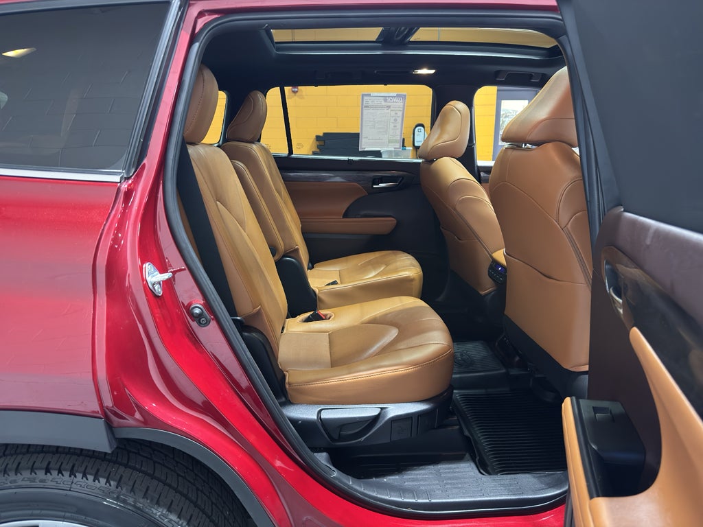 2020 Toyota Highlander Platinum