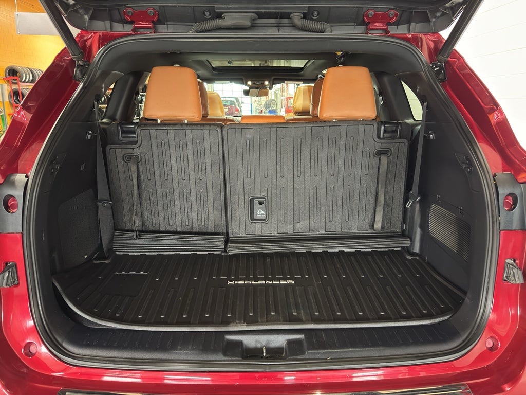 2020 Toyota Highlander Platinum