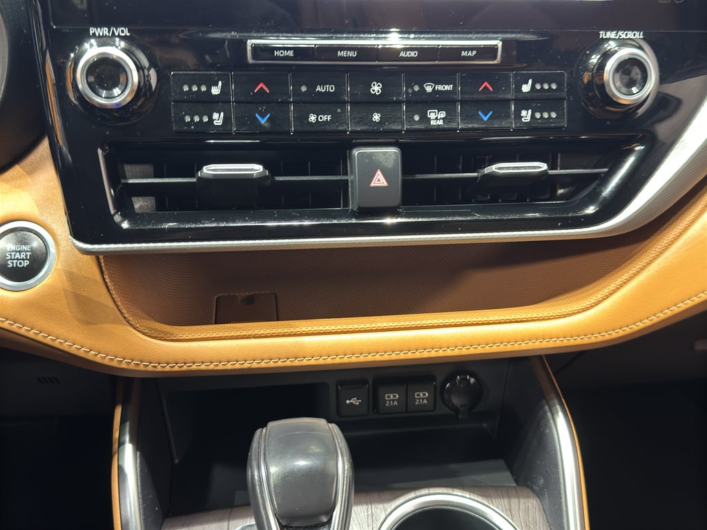 2020 Toyota Highlander Platinum