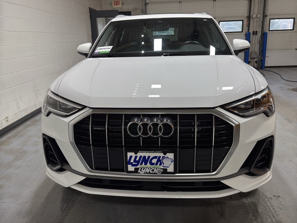 2025 Audi Q3 S line Premium