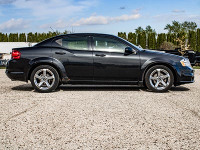 2011 Dodge Avenger Lux