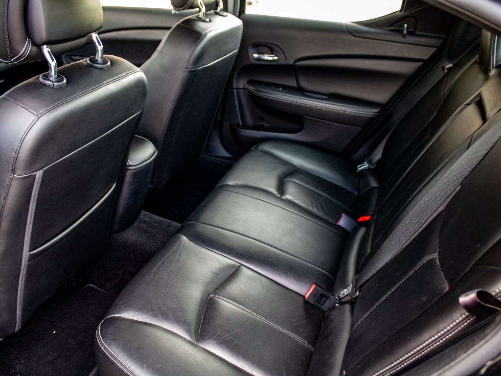2011 Dodge Avenger Lux