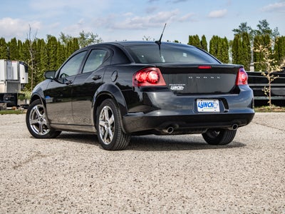 2011 Dodge Avenger Lux