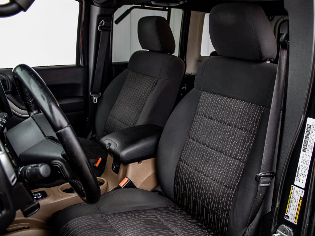 2012 Jeep Wrangler Unlimited Sahara