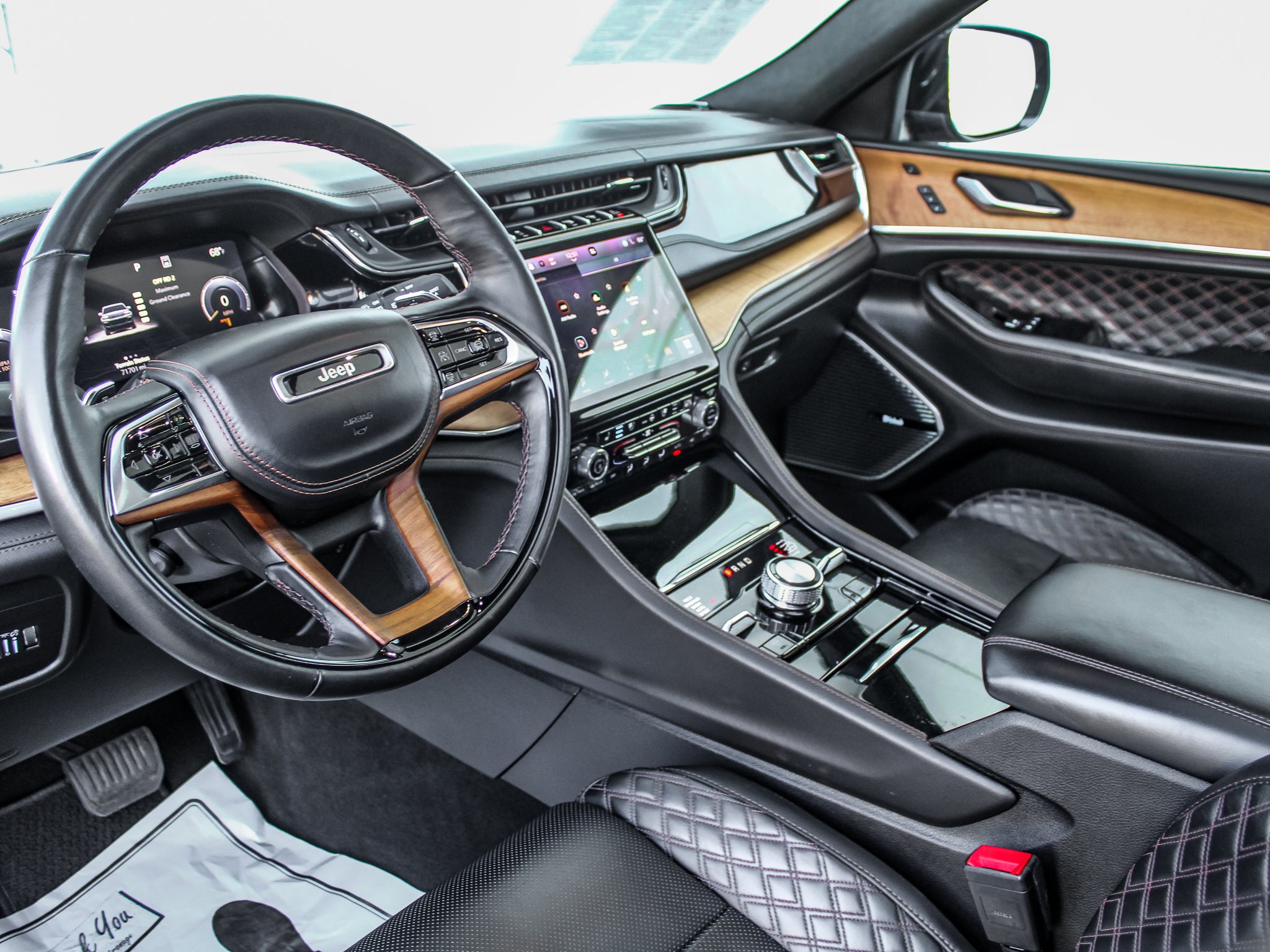 2023 Jeep Grand Cherokee L Summit Reserve