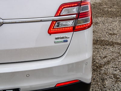2016 Ford Taurus SEL