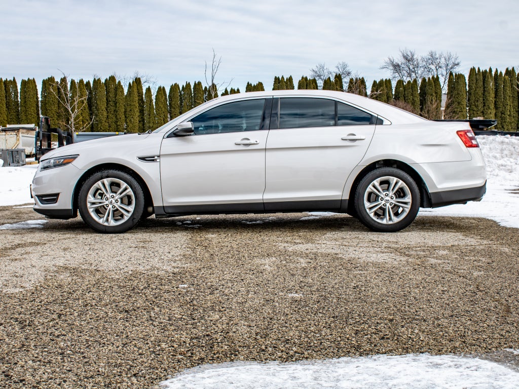 2016 Ford Taurus SEL