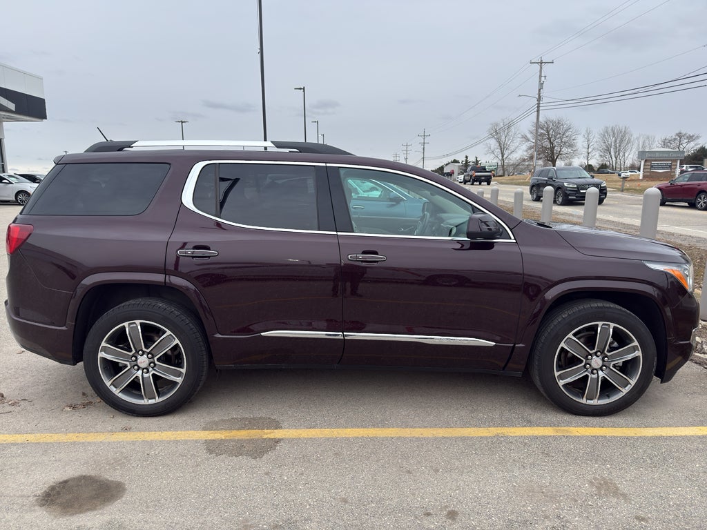 2017 GMC Acadia Denali